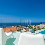 Cosy Loft W Private Pool & Patio דירה