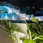 Cosy Loft W Private Pool & Patio דירה *