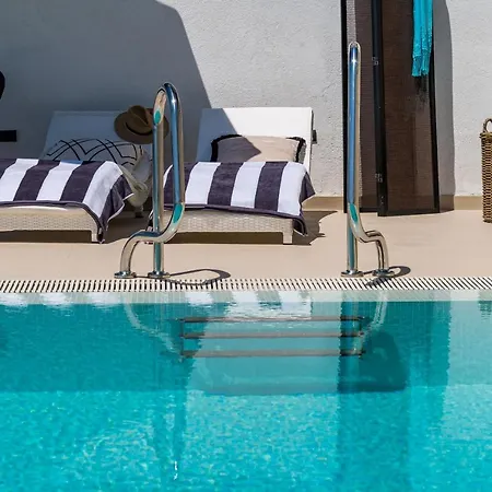 Cosy Loft W Private Pool & Patio Apartament Dubrownik