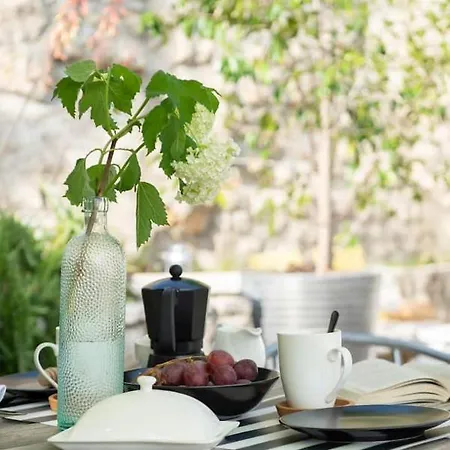 Apartment Cosy Loft W Private Pool & Patio *