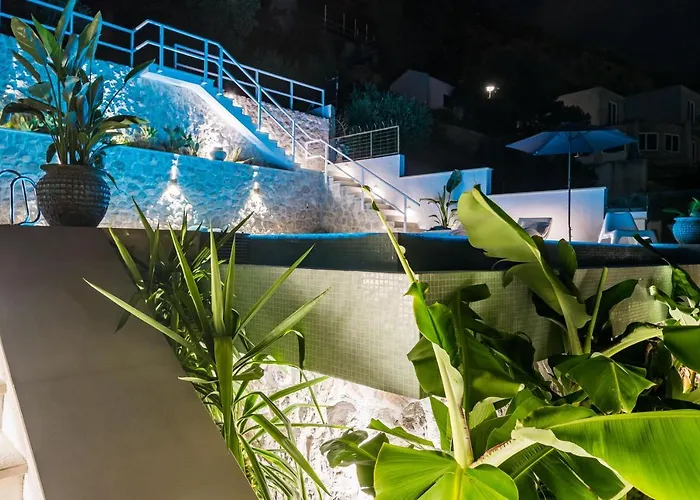 Cosy Loft W Private Pool & Patio アパート *