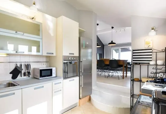 Cosy Loft W Private Pool & Patio * Дубровник