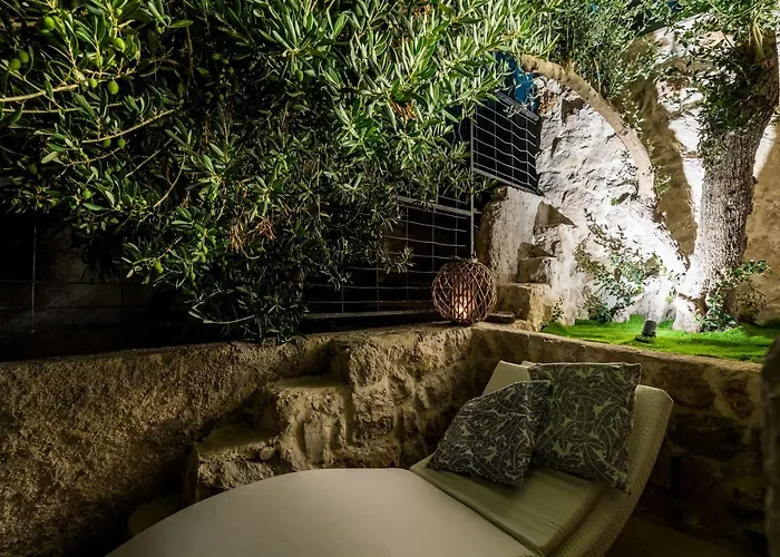 Cosy Loft W Private Pool & Patio * Дубровник